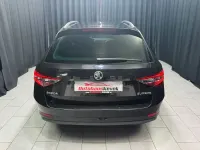 Gebraucht Skoda Superb Style 190 PS (139 kW) 2016 Schwarz Kombi