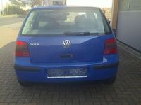 Używany VW Golf IV Edition 75 KM (55 kW) 2000 Niebieski Sedan/Limuzyna