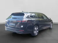 Gebraucht VW Passat Elegance 272 PS (200 kW) 2025 Schwarz Kombi