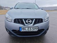Gebraucht Nissan Qashqai I-Way 150 PS (110 kW) 2011 Silber SUV