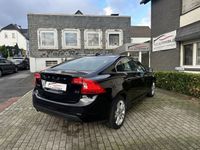 gebraucht Volvo S60 Momentum *1.HAND*NAVI*TEMP*SHZ*PDC*KLIMA*LMF