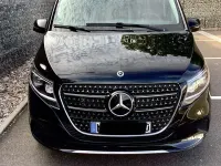 Gebraucht Mercedes V300 Avantgarde 237 PS (174 kW) 2026 Schwarz Van / Kleinbus
