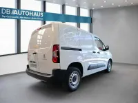 Gebraucht Peugeot Partner Premium 131 PS (96 kW) 2022 Weiß Van / Kleinbus