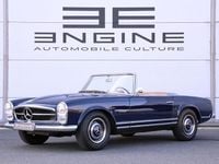 Gebraucht Mercedes 230 150 PS (110 kW) 1967 Blau Cabrio