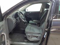 Gebraucht VW Tiguan Elegance 150 PS (110 kW) 2021 Deep black perleffekt SUV