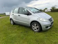 Gebraucht Mercedes A160 82 PS (60 kW) 2008 Silber Van / Kleinbus