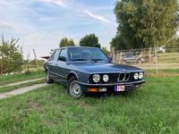 Gebraucht BMW 528 184 PS (135 kW) 1981 Blau Limousine
