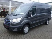 Gebraucht Ford E-Transit Trend 135 kW (184 PS) 2022 Grau Van