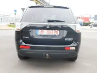 Gebraucht Mitsubishi Outlander P-HEV Basis 121 PS (88 kW) 2014 Schwarz SUV