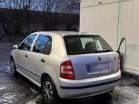 Gebraucht Skoda Fabia 54 PS (39 kW) 2006 Silber Kleinwagen