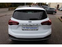 Gebraucht Ford Focus Active X 116 PS (85 kW) 2024 Weiß Limousine