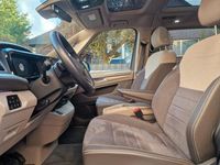 Gebraucht VW Multivan Edition 150 PS (110 kW) 2023 Grau Van