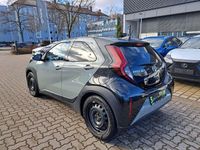 Gebraucht Toyota Aygo X Pulse 72 PS (52 kW) 2024 Urban khaki / night SUV