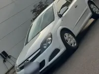 Gebraucht Opel Astra GTC Edition 90 PS (66 kW) 2009 Weiß Coupé