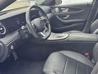 Gebraucht Mercedes E300 AMG line 313 PS (230 kW) 2024 Weiß Limousine
