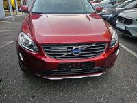 Gebraucht Volvo XC60 Summum 190 PS (139 kW) 2016 Rot SUV