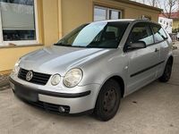Gebraucht VW Polo 64 PS (47 kW) 2002 Silber Kleinwagen