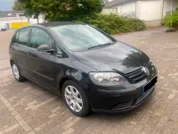 Gebraucht VW Golf Plus Cross 105 PS (77 kW) 2008 Schwarz Kleinwagen