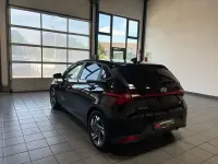 Gebraucht Hyundai i20 Trend 101 PS (74 kW) 2022 Schwarz Kleinwagen