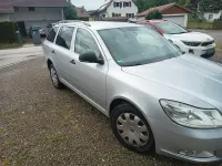 Gebraucht Skoda Octavia Ambition 105 PS (77 kW) 2012 Silber Kombi