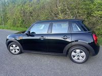 Second-hand Mini ONE 102 CP (75 kW) 2019 Negru Hatchback