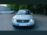 Gebraucht VW Passat 130 PS (95 kW) 2003 Silber Kombi