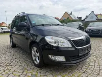 Gebraucht Skoda Roomster Ambition 86 PS (63 kW) 2012 Schwarzmagic perleffekt Van / Kleinbus