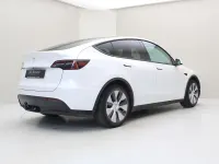 Gebraucht Tesla Model Y Standard Range 253 kW (345 PS) 2022 Silber SUV