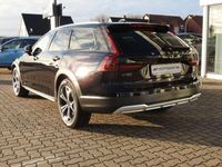 gebraucht Volvo V90 CC Pro B5 D AWD Aut. / HUD / Pano