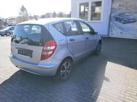 Gebraucht Mercedes A150 95 PS (69 kW) 2006 Amethyst metallic Kleinwagen