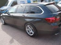 Gebraucht BMW 520 184 PS (135 kW) 2014 Grau Limousine