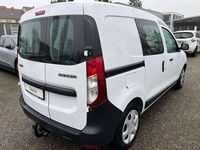 Gebraucht Dacia Dokker Essentiel 90 PS (66 kW) 2020 Gletscherweiss Van / Kleinbus