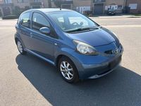 Gebraucht Toyota Aygo 60 PS (44 kW) 2008 Blau Kleinwagen