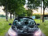 Gebraucht Kia Ceed 128 PS (94 kW) 2014 Schwarz Kleinwagen