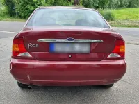 Gebraucht Ford Focus Ghia 116 PS (85 kW) 1999 Rot Limousine