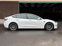 Gebraucht Tesla Model 3 324 kW (441 PS) 2023 Weiß Limousine