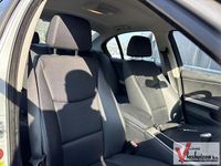 Gebraucht BMW 318 122 PS (89 kW) 2007 Grau Limousine