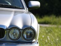 Gebraucht Jaguar XJ Executive 237 PS (174 kW) 1999 Silber metallic Limousine