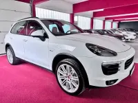 Gebraucht Porsche Cayenne S 385 PS (283 kW) 2016 Weiß SUV