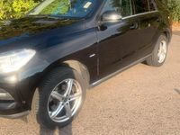 Gebraucht Mercedes ML350 258 PS (189 kW) 2012 Schwarz SUV