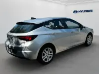 Gebraucht Opel Astra Edition 105 PS (77 kW) 2015 Andere Limousine