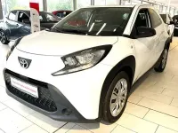 Gebraucht Toyota Aygo X Play 72 PS (52 kW) 2023 Weiß SUV