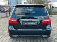 Gebraucht Mercedes B200 136 PS (100 kW) 2016 Schwarz Kleinwagen