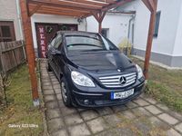 Gebraucht Mercedes B200 136 PS (100 kW) 2006 Schwarz Van / Kleinbus
