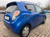 Gebraucht Chevrolet Spark LS 82 PS (60 kW) 2010 Blau Kleinwagen