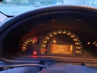 Gebraucht Mercedes C180 Elegance 129 PS (94 kW) 2002 Rot Kombi