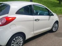 Gebraucht Ford Ka 75 PS (55 kW) 2010 Weiß Kleinwagen