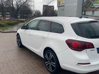 gebraucht Opel Astra Sport Tourer 2015