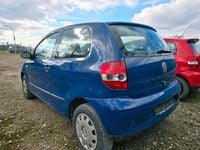 Gebraucht VW Fox 75 PS (55 kW) 2005 Blau Kleinwagen