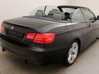 Gebraucht BMW 335 Cabriolet 306 PS (225 kW) 2013 Schwarz metallic Cabrio
